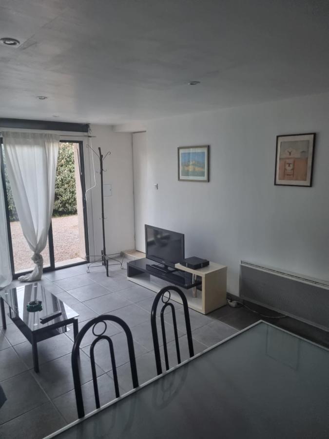 Grand Appartement T2 Les Aiguiers Exterior foto